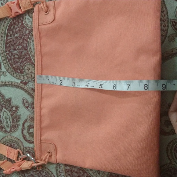 Herschel Alder Crossbody - Picture 11 of 16